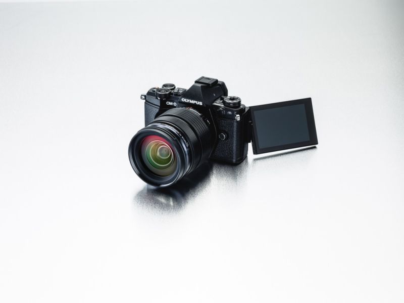 Olympus E-M5 Mark II