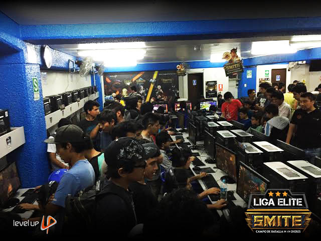 Foto Liga Elite Level Up 01