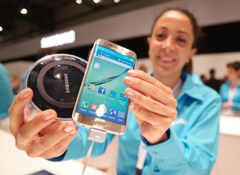 Samsung Galaxy S6 Edge . fot03 (1)