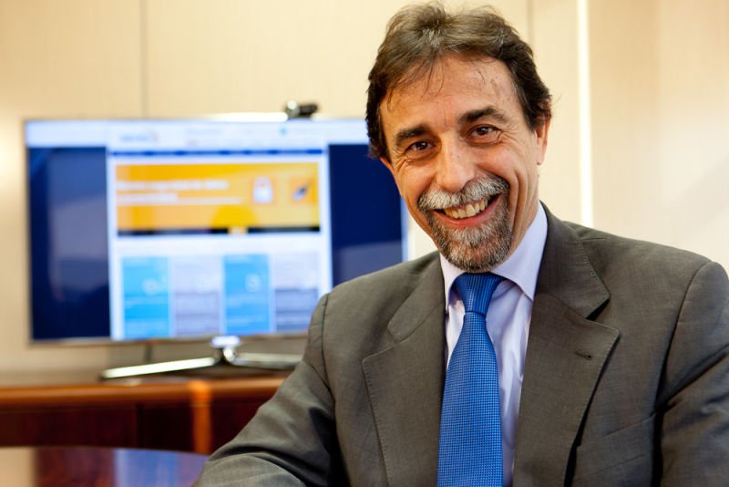Carlos Velamazán