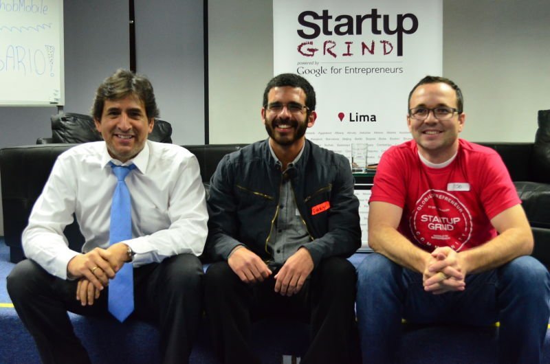 Luis Terrones, Gerente de Desarrollo de Cofide; Rodrigo Corquis, Gerente General de Green Tech Innovations y Rob McMillen, director general de Kickstart Perú y director general de Alta El-Dorado Emprendimiento