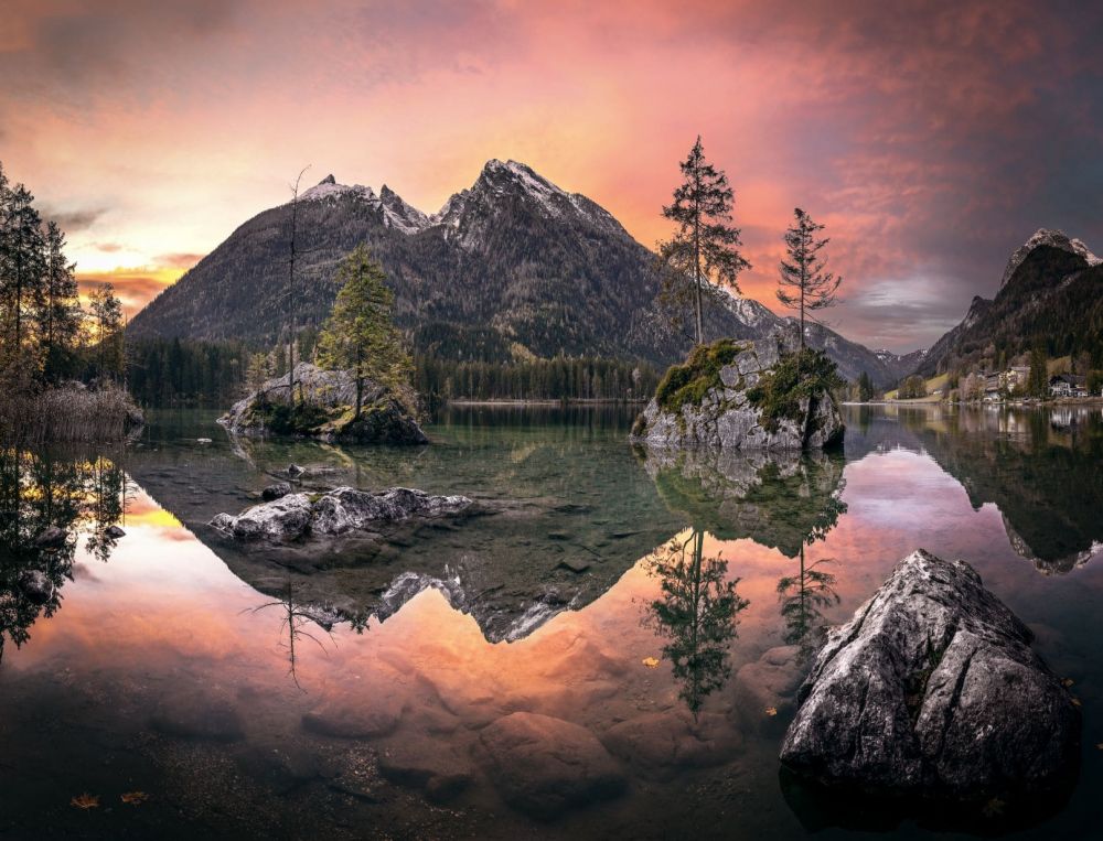 4 PR Lake Hintersee Sunrise Vignette