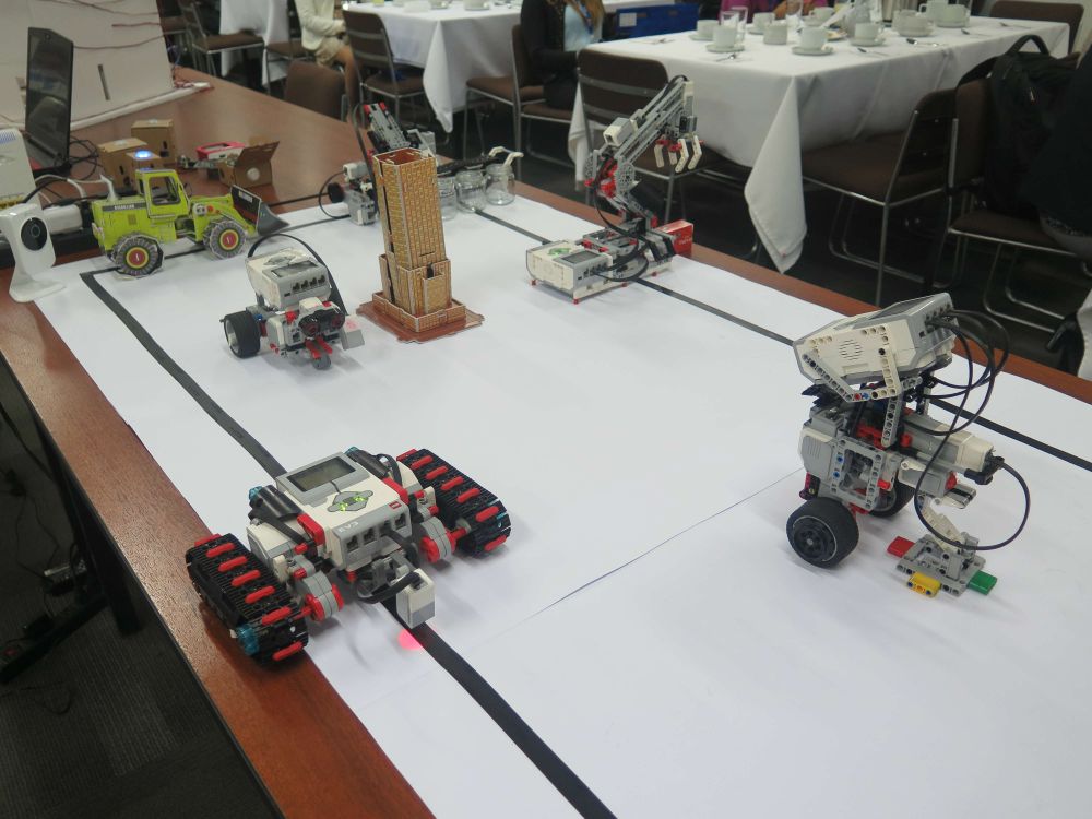 6 Robótica con Lego