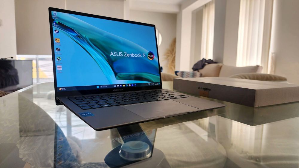 ASUS-Zenbook-S-13-OLED—2