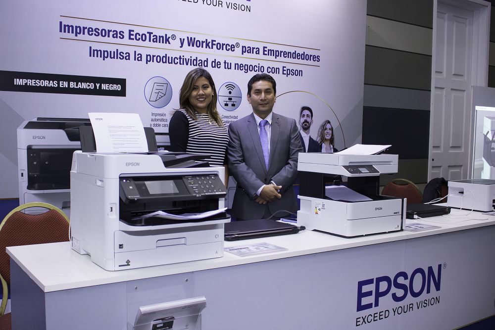 Roxana-Alejos-Danny-Varillas-Epson-1